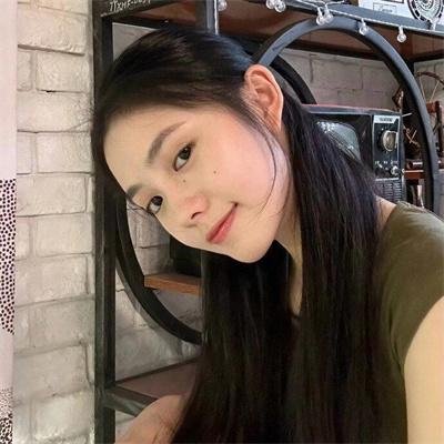 住楼上的女人